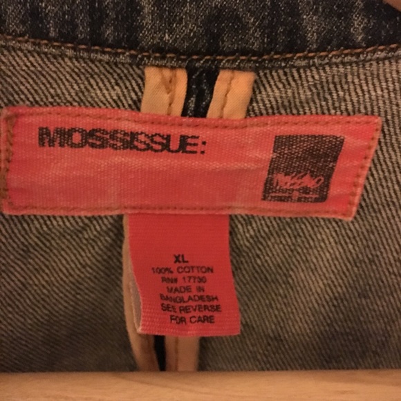 Mossimo Jean Jacket - Picture 2 of 2